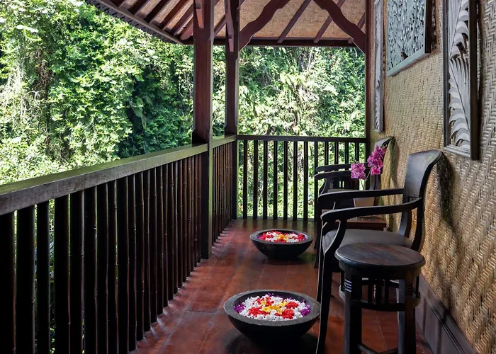 Villa Bidadari Private & Retreat *