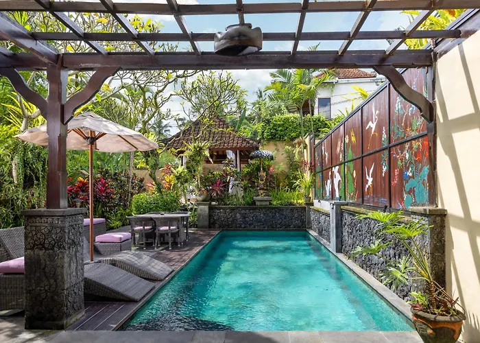 Villa Bidadari Private & Retreat