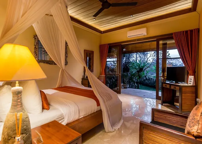 Villa Bidadari Private & Retreat *