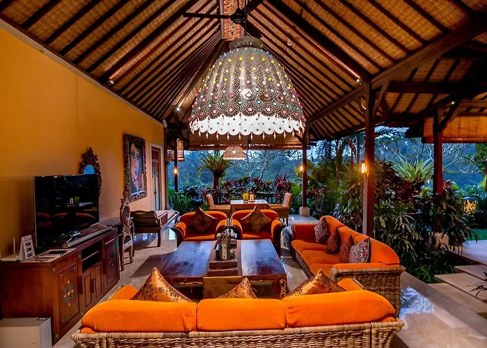 Villa Bidadari Private & Retreat *